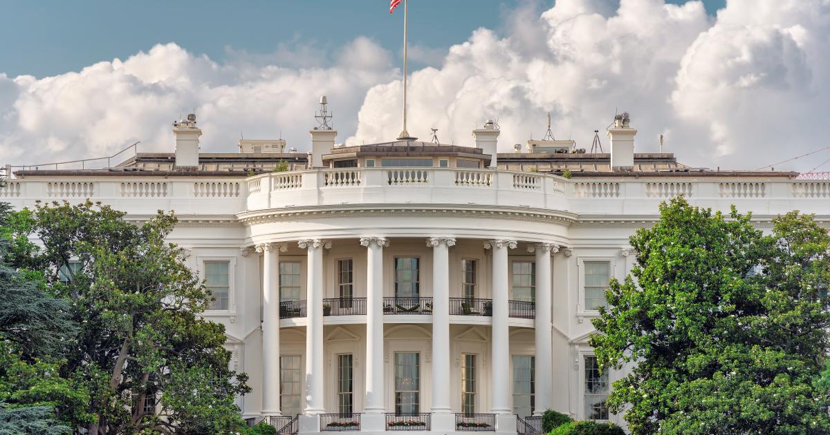 Radiologist, mask skeptic and COVID contrarian raising eyebrows at