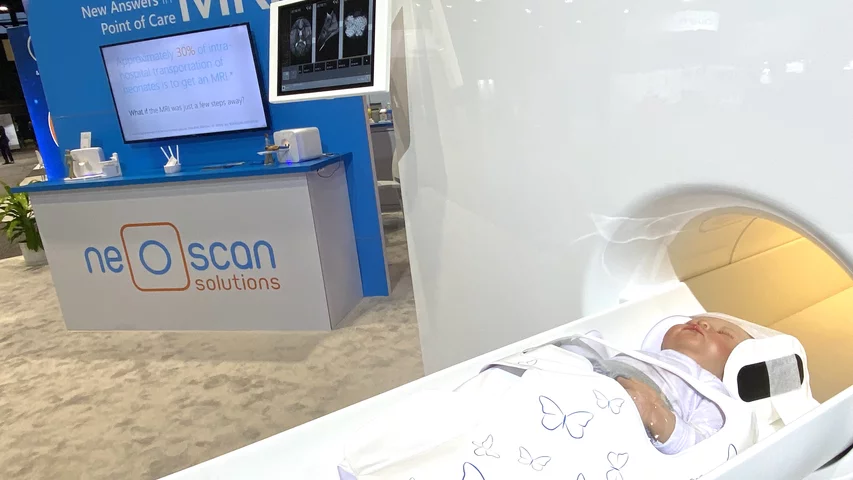 Neoscan Neonate MRI system displayed for the first time at RSNA. Photo by Dave Fornell. #RSNA #RSNA23 #RSNA2023