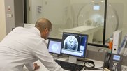 7t-mri-reem-itani-scan-web-824x549.jpg