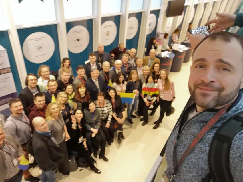 A photo memory of better times with Ukrainian radiologists at the European Society of Radiology 2019 meeting. Alexander Berezovskiy (right) shot the image as a selfie and Nikolai Bortny is in the group below. #standwithUkraine